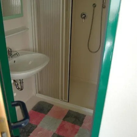 Gastehaus Apartamento *
